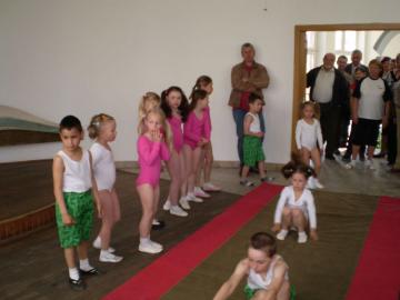 Deň matiek 08.05.2011 Deň matiek 08.05.2011