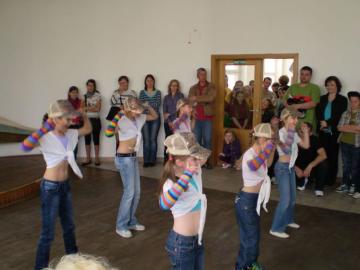 Deň matiek 08.05.2011 Deň matiek 08.05.2011